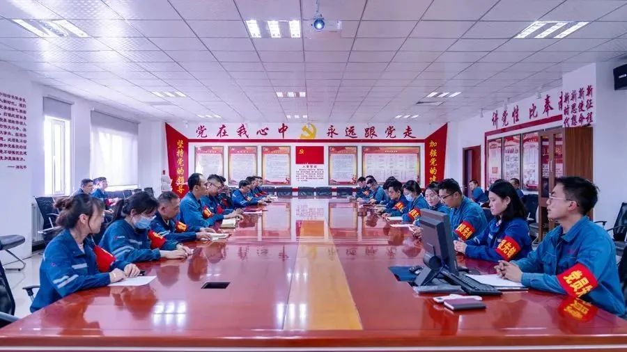 1704353379875001425.jpg 1.jpg