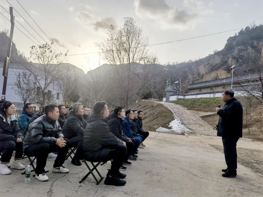 1704353397556045713.jpg 3.jpg