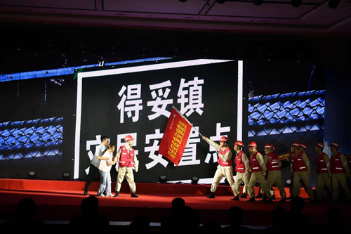 1705886315949004353.jpg 1705884287901005430.jpg