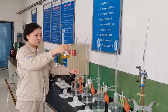 1710208569792081958.jpg 牛春花 - 副本.jpg