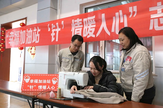 【幸福大唐】王灘發電公司：“針”情“針”意暖人心 (1) - 副本.jpg